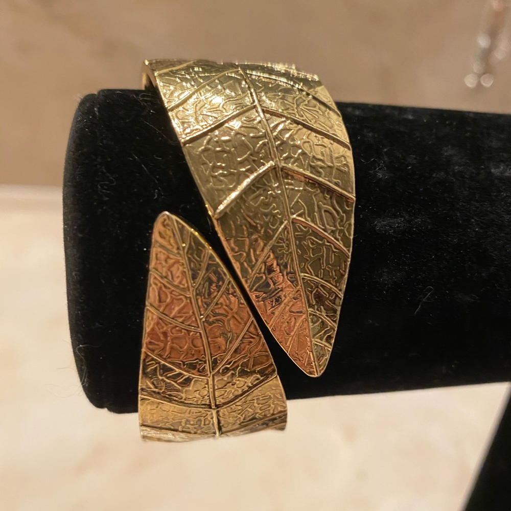 Gold Leaf Hinge Bracelet